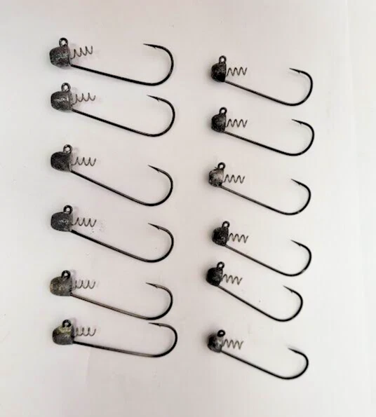 12 Shakey Head Scew Lock Bass Jigs Mustad  Hook 3/0 - Qty. 6 1/8  & 6 3/16 oz - Image 1 of 3