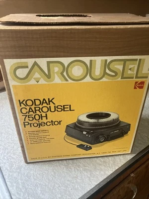 Kodak Carousel 750H Slide Projector, Manual, Orig. Box  Untested - Image 1 of 4