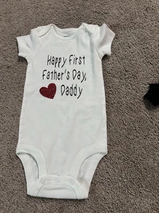 NEU Baby Body Anzug Schwangerschaftsankündigung Happy First Vatertag Papa ❤️ - Bild 1 von 5
