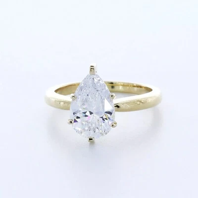 Anillo de compromiso solitario clásico oro 18 quilates 2,29 quilates pera diamante cultivado en laboratorio G VS1 Foto 1 de 4