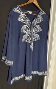 Charter Club Damen Kurzarm besticktes Oberteil blau & weiß 1X - Bild 1 von 11