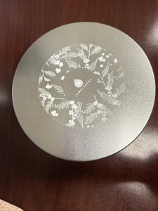 Jewelscent Mistletoe Kiss Natural Soy Blend Candle 20 oz - Picture 1 of 6