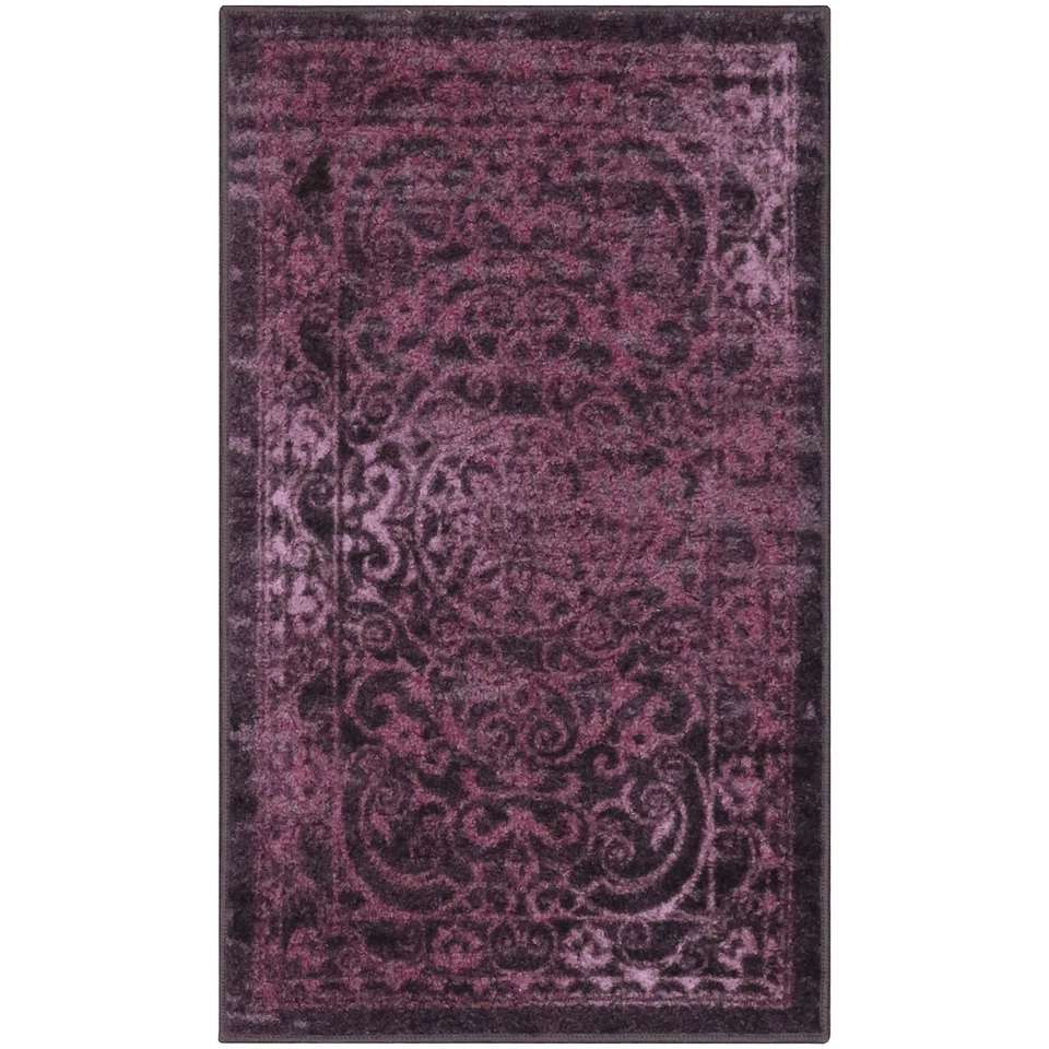 Transitional Washable Non-Slip Area Rug 2'6 x 3'10 for Entryway, Kitchen, Bath - Image 1 of 4