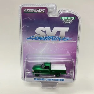 Greenlight 1994 Ford F-150 SVT Lightning Green Machine Chase - Picture 1 of 7