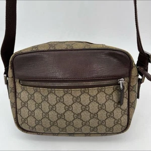 Gucci Unisex GG Supreme Logo Embossed Crossbody Bag, Brown, Men's & Women's - Picture 1 of 15