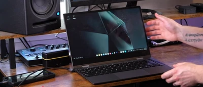 Samsung DeX lapdock - 14" laptop DeX experience TOUCHSCREEN - Image 1 of 3