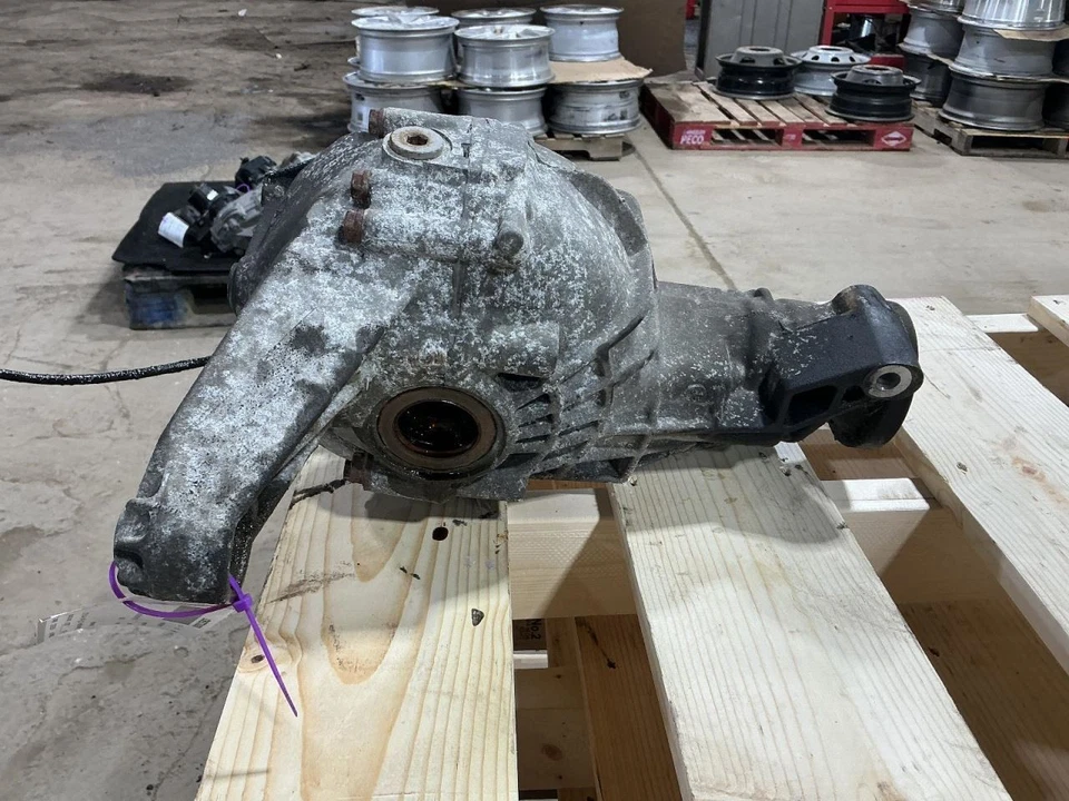 Carrier 163 Type Front ML500 Fits 98-05 MERCEDES ML-CLASS 857234 - Image 1 of 4