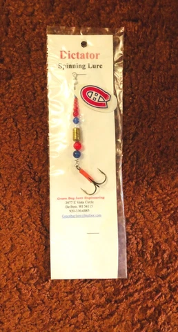 VINTAGE Montreal Canadiens Dictator Spinning Fishing Lure ** NEW AND SEALED ** Cover
