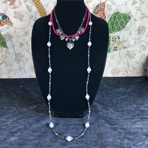 3 Necklace Lot 1928 Oops a Daisy Angel Wings Heart Pink Beads Grey Glass Long - Picture 1 of 21