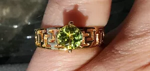 Peridot Labcreated Round Cut Solitaire Ring 10kt Solid Yellow Gold - Picture 1 of 12