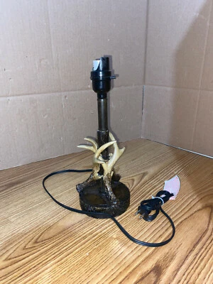 Lámpara de acento de cuerno de ciervo rústico de roble musgo base de tocón de árbol marrón oscuro *DAÑADA Foto 1 de 4