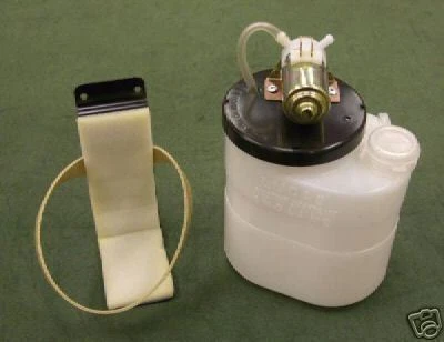 JAGUAR DAIMLER WASHER BOTTLE ASSY FITS  E-TYPE, MK2, S-TYPE, DS420, 420, TKC2279 - Image 1 of 1