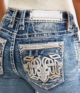 🎸Neu🤘 ROCK REVIVAL ROSALIE MID-RISE BERMUDA STRETCH SHORTS Gr. 29 - Bild 1 von 10