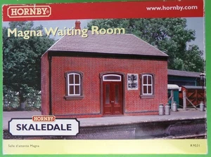 Hornby Skaledale R9531 Magna Waiting Room Boxed OO (@) - Bild 1 von 4
