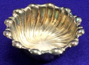 Swirled Silver Fluted Open Salt Towle EP 4110 - Picture 1 of 3