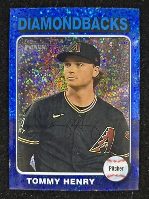 2024 TOPPS HERITAGE- BLUE SPARKLE PARALLEL- TOMMY HENRY #90 DIAMOND BACKS - Image 1 of 2