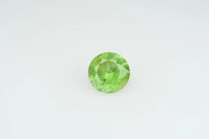 0.49 CT Faceted demantoid garnet, Russian Tagil Bobrovka demantoid - Picture 1 of 3