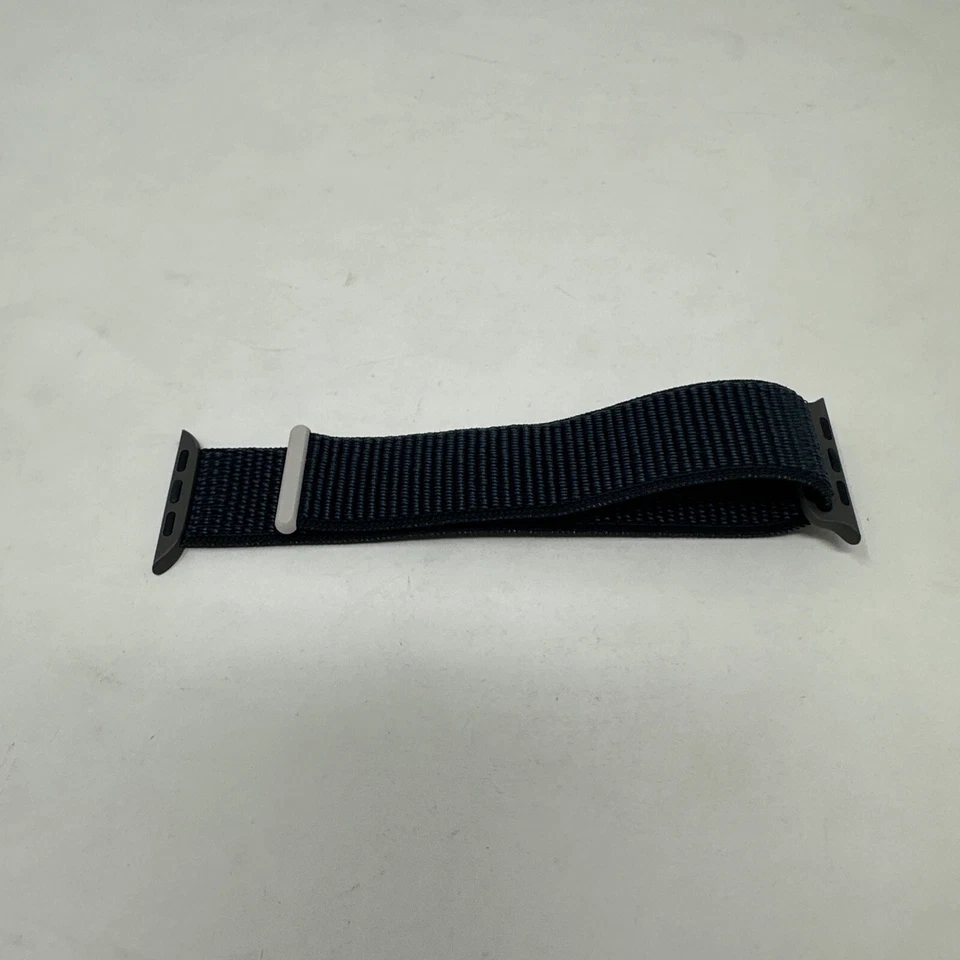 Genuine Apple Watch Sport loop (41mm)Midnight (Fits130–200mm wrists ) - Image 1 of 4