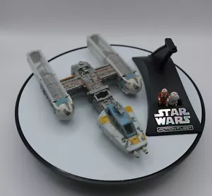 STAR WARS MICRO MACHINES ACTION FLEET Y-WING FIGHTER VGC + STAND & FIGURES - Picture 1 of 2