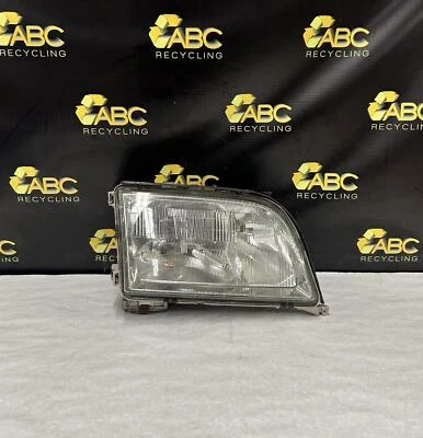 1997 - 1999 年梅赛德斯奔驰 S500 前外右手右乘客车头灯原始设备制造商 — 第 1/4 张图片