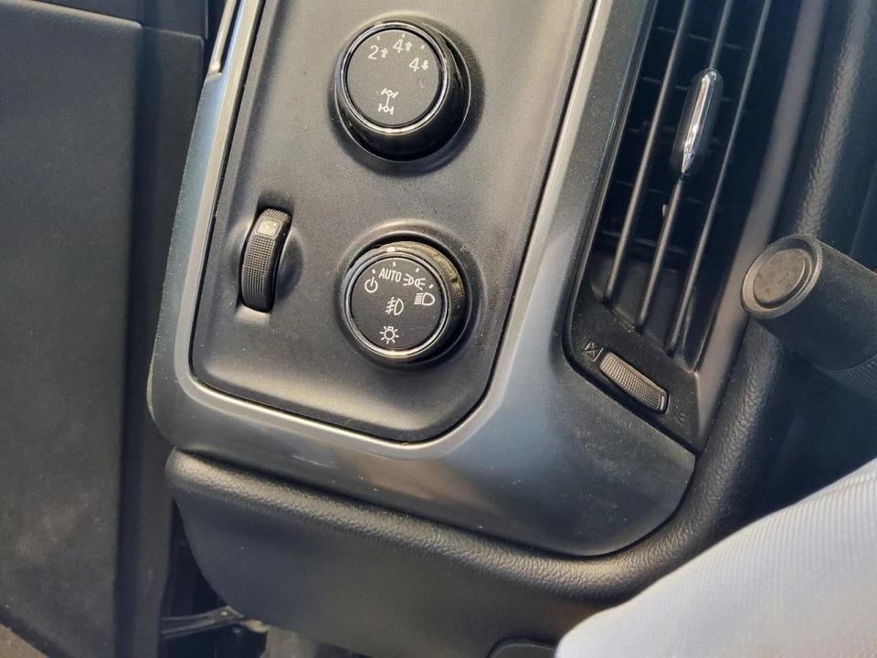 Interruptor de faros Silverado 2500 2016 584165 Foto 1 de 1