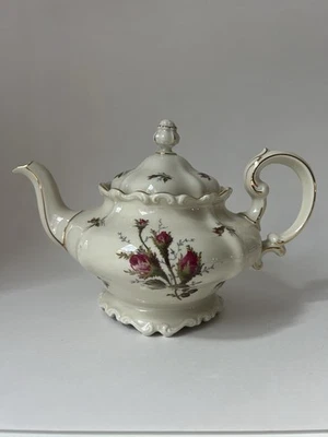 Rosenthal MOSS ROSE Pompandour 7.25" 5 Cup Tea Pot - Image 1 of 4