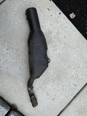 HONDA XR600R 原始设备制造商 EXHAUST MUFFLER 1991 - 2000 型号 701 HM MN1 E1 18300-MN1-682 — 第 1/4 张图片