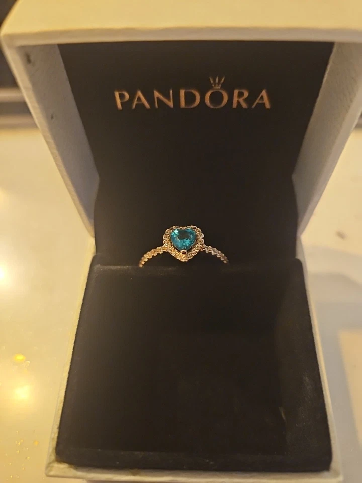 Pandora Emerald Heart Ring - Image 1 of 1
