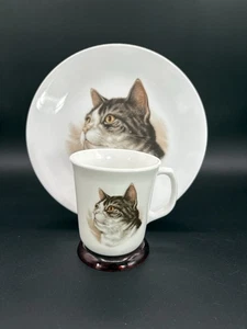 Corning Correlle Matching Dish And Mug Black And White Tabby Cat - Picture 1 of 6