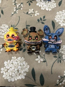 Funko Mystery Minis: Five Nights At Freddy's Twisted Ones: Bonnie, Chica, Freddy - Picture 1 of 5