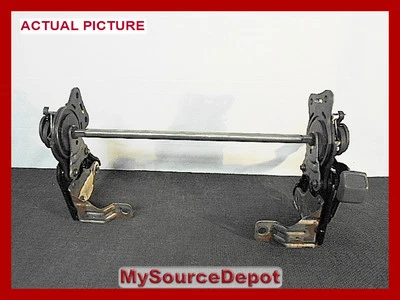 2005,SUZUKI, GRAND VITARA ,RIGHT FRONT PASSENGER SIDE, MANUAL SEAT RECLINER - Image 1 of 4