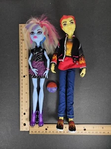 Monster High Abbey Bominable Home Ick & Heath Burns Junge 2008 Kuchen 2 Puppen Schuhe - Bild 1 von 11