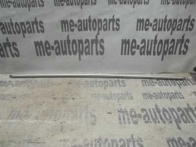 2007-2007 CADILLAC CTS LEFT REAR CENTER DOOR MOLDING MOULDING SILVER 25664513 - Image 1 of 4