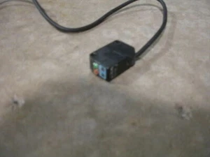 Keyence PZ2-42 Sensor - Picture 1 of 1