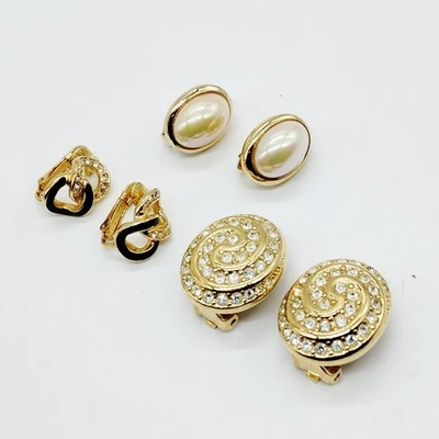 Juego de 3 pendientes Dior metal dorado 456950 Foto 1 de 4