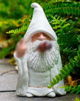Middle Finger Decor Statue, 5.9In Smoking Wizard Dwarf- Funny Garden Gnomes Outd - Image 1 of 4