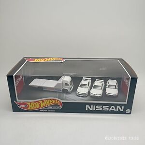 🔥Hot Wheels Premium Diorama Box Set White Nissan Skyline GT-R R34/R33/R32🔥