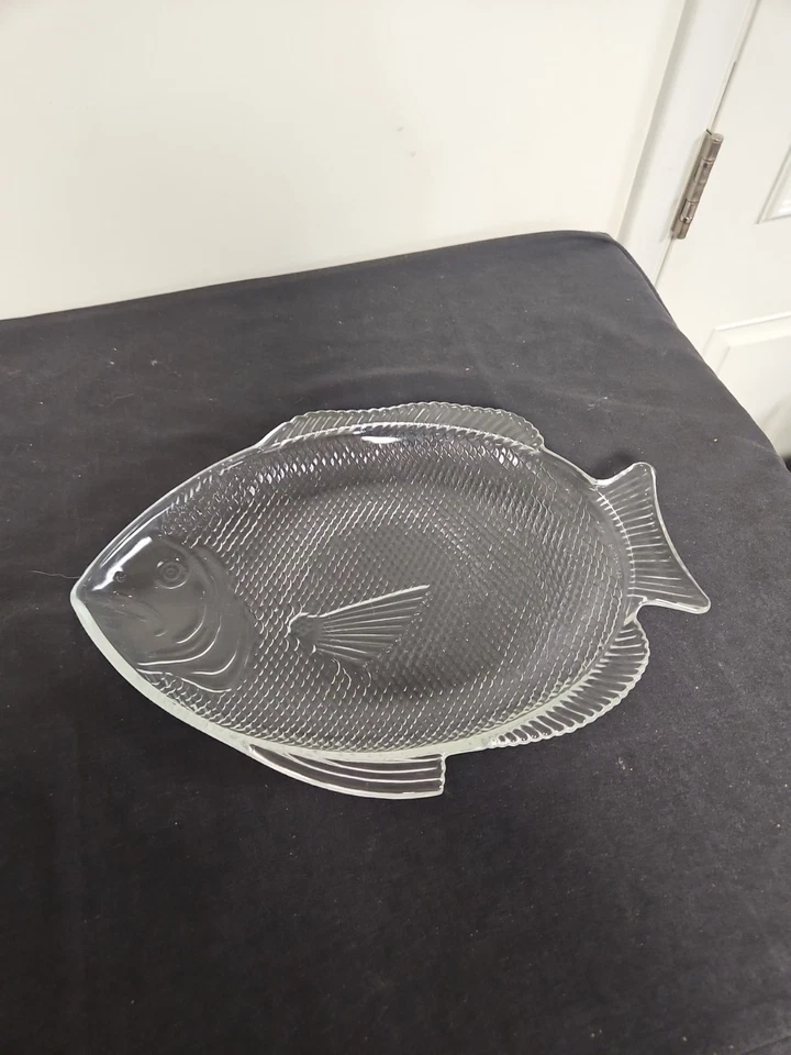 Plato para servir pescado vintage extra grande ancla en cuclillas a prueba Foto 1 de 1