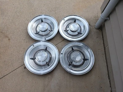 Cubiertas de rueda 1960-1963 Pontiac Star Chief Catalina Bonneville tapacubos 14" JUEGO 4 Foto 1 de 4