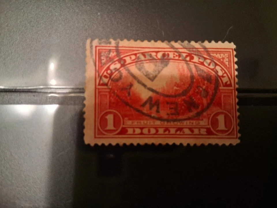 UNITED STATES PARCEL POST 1913 #Q12 $1 CARMINE ROSE HIGH CV (LOT 267) - Image 1 of 1