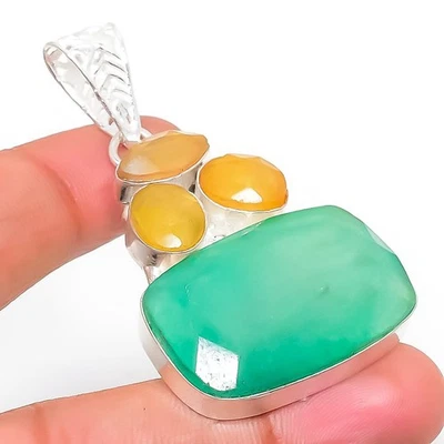 Pendente In Argento Sterling 925 Con Gemma Di Giada Blu Simulata 2.17" - Immagine 1 di 4