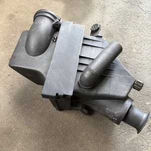 OEM BMW E39 M54 Air Intake Box Air Filter Housing 13711440058 525 528 530 - Picture 1 of 7