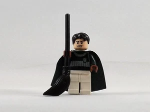 Lego Marcus Flint Minifigure hp107 Harry Potter 4737 Quidditch Match - Picture 1 of 2