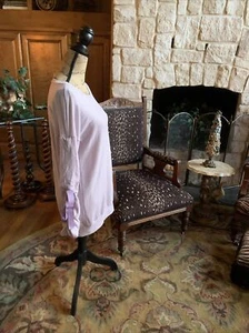 "Nuovo maglione viola morbido manica arricciata lunghezza M 40"" 29""" - Foto 1 di 12