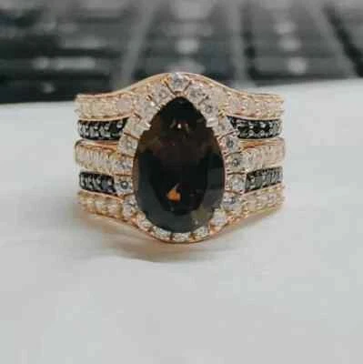 Conjunto de anillo nupcial de morganita de chocolate creado en laboratorio de pera de 2,60 quilates enchapado en oro rosa de 14 k Foto 1 de 3