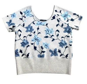 Club Manaco Women M Floral Jacquard Tee Sweater Blue/Gray 100% Wool $129 NWT - Picture 1 of 8