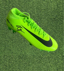 Kasper Dolberg - Anderlecht & Dänemark Fußball - signierter Nike rechter Schuh - Bild 1 von 1
