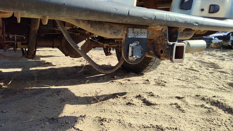 Remolque Silverado 1500 1999-2007 enganche receptor montaje de fábrica OEM 15762399 Foto 1 de 3