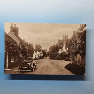 Sonning Village Postcard C1920 Real Photo Tea Shop Vintage Motor Car Berkshire - Picture 1 of 2
