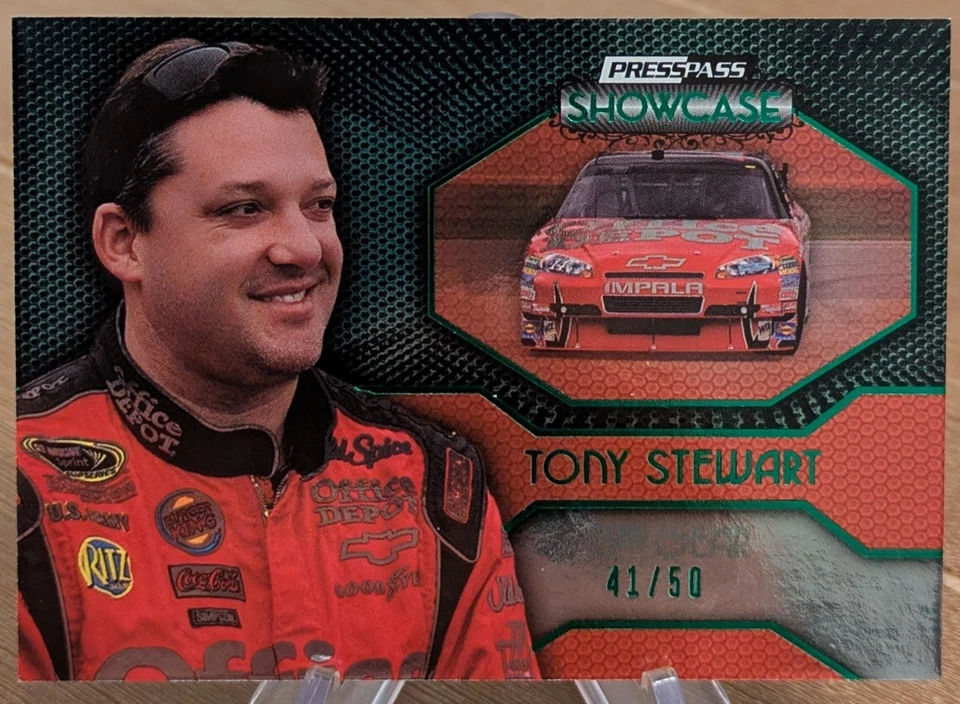 2010 Press Pass Showcase Elite Exhibit Insert Green SP 41/50 Tony Stewart - Image 1 of 1